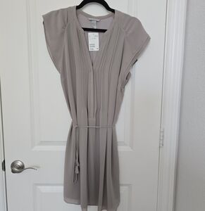 H&M Womens Tie Waist Taupe Beige Chiffon Pleated Dress Size 10 NWT